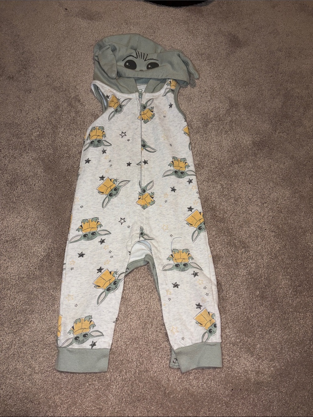 Baby Sleeveless Hooded One-Piece Romper in Light Gray with Yellow Accent